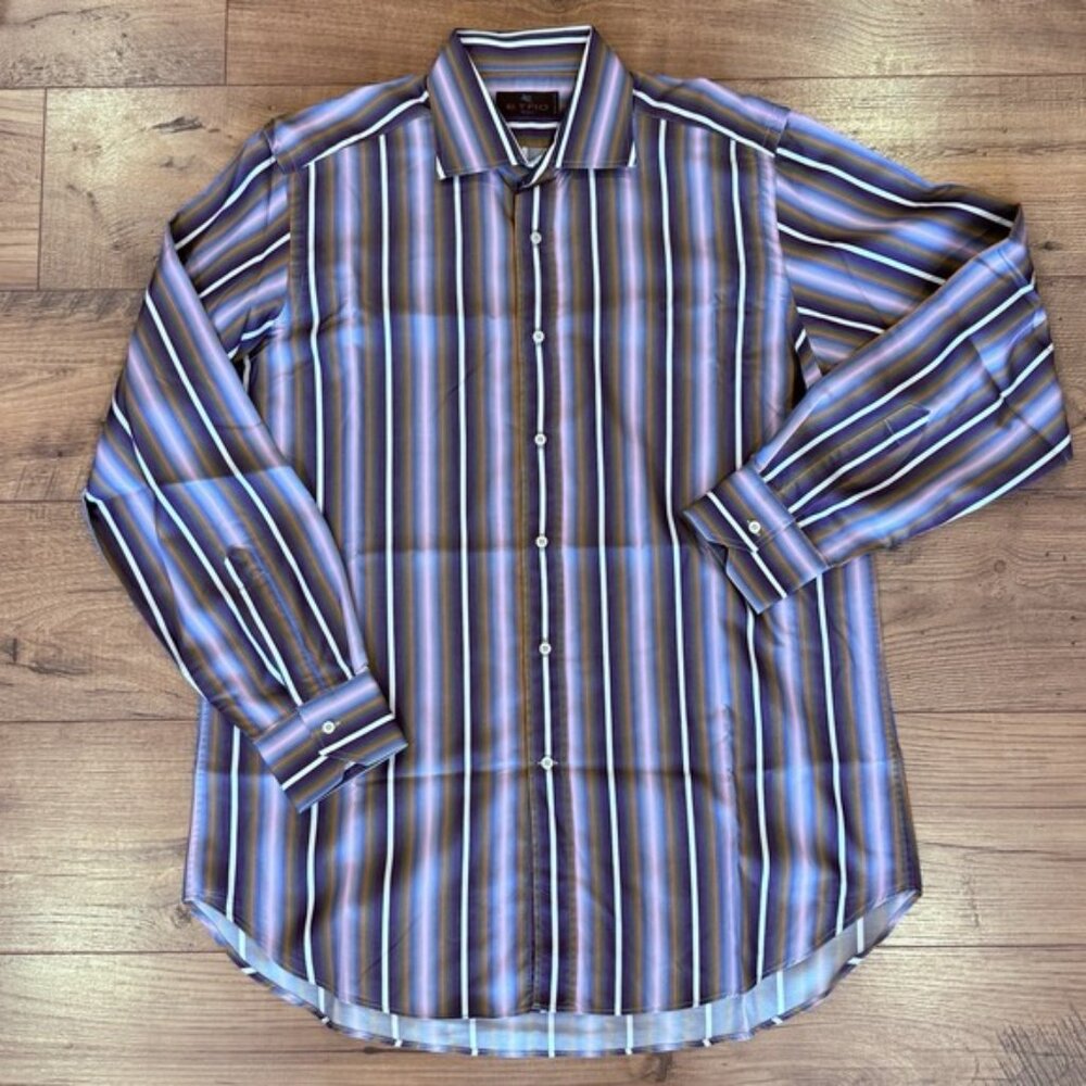 2 Men's Etro designer dress shirts. Excellent condition size 42. Spring colors
